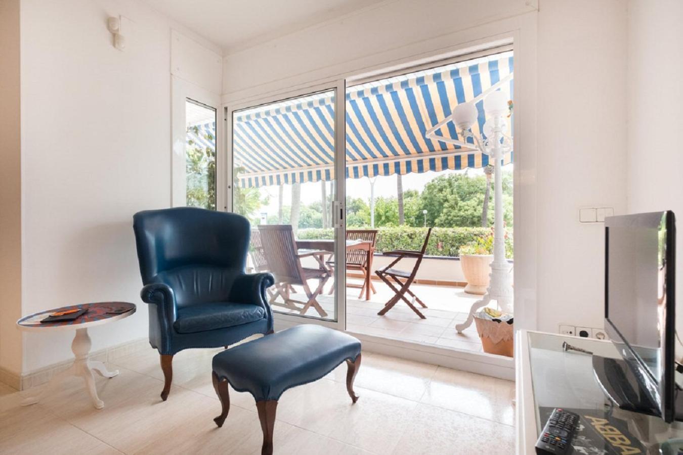 Reitel First Line Ground Floor By Hlclub Agency Apartamento Vilanova i la Geltrú Exterior foto